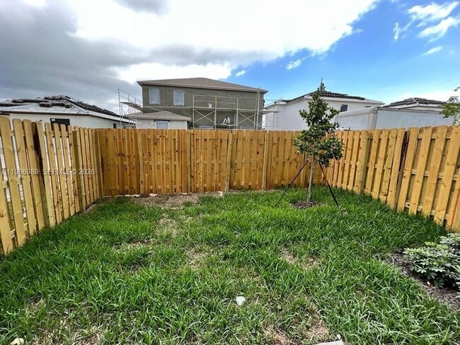 Photo - 11933 SW 244 Ln Townhome