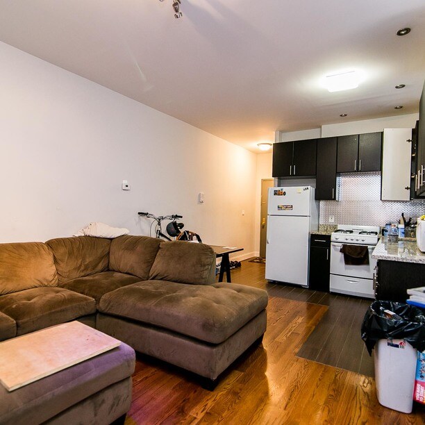61 Woodward Ave, Ridgewood, NY 11385 Condo for Rent in Ridgewood, NY