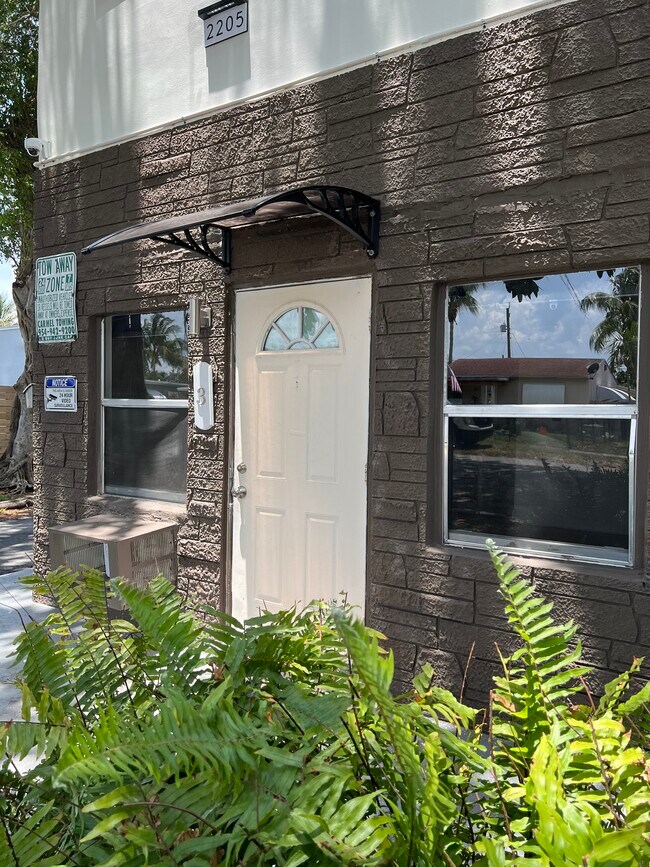 Foto del edificio - Hollywood Multifamily