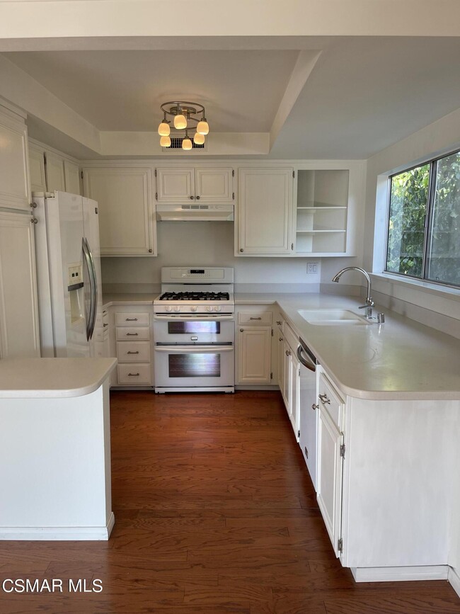 Building Photo - 3619 Summershore Ln