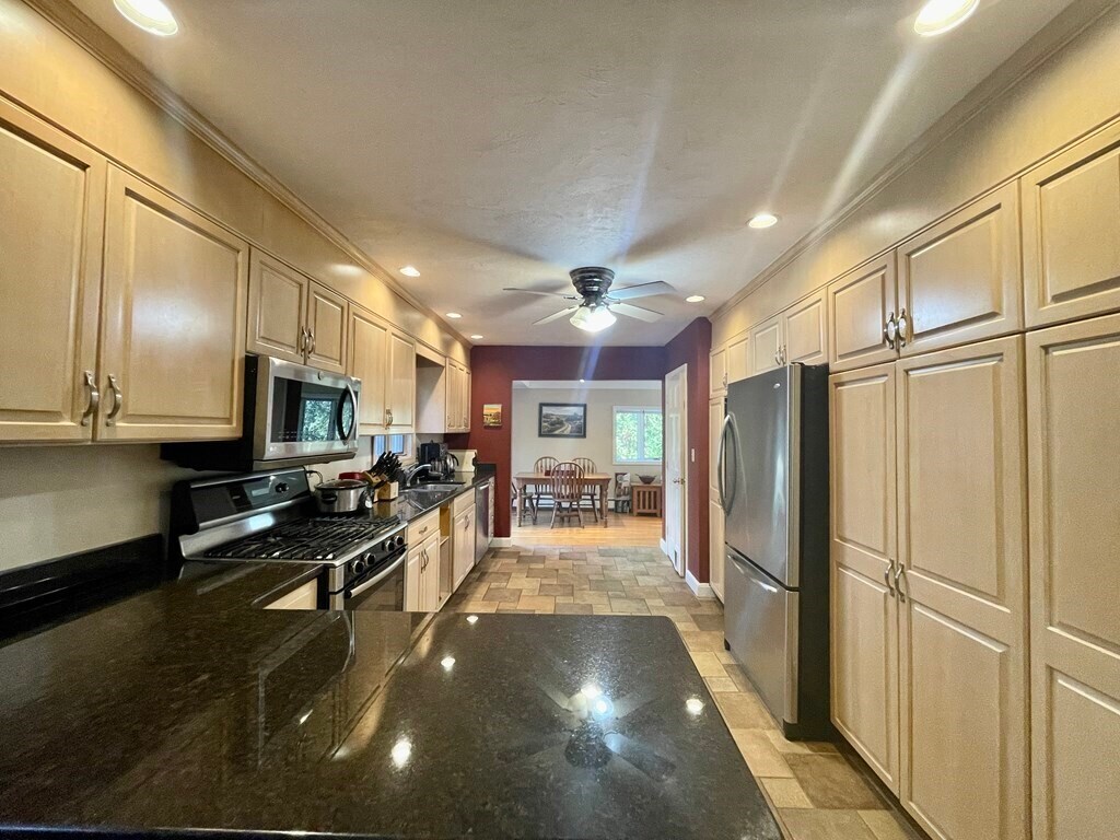 305 Dale St, Waltham, MA 02451 House Rental in Waltham, MA