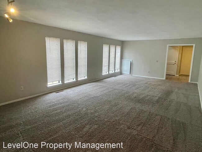 Foto del edificio - 3 br, 2.5 bath House - 7012 Spinnaker Lane