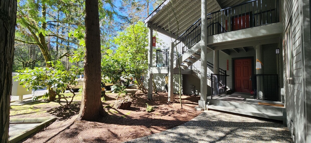 Primary Photo - 14620 NE 80th Pl
