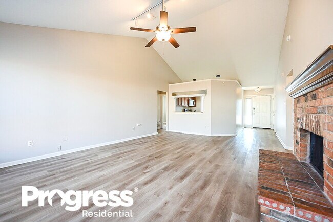 Foto del edificio - 114 Windmill Ridge Dr