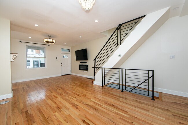 Foto del edificio - 2928 Turner St
