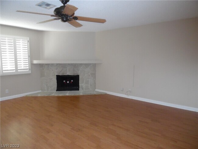 Building Photo - 7909 Esterbrook Way