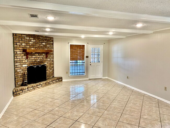 Foto del edificio - Magellan Neighborhood