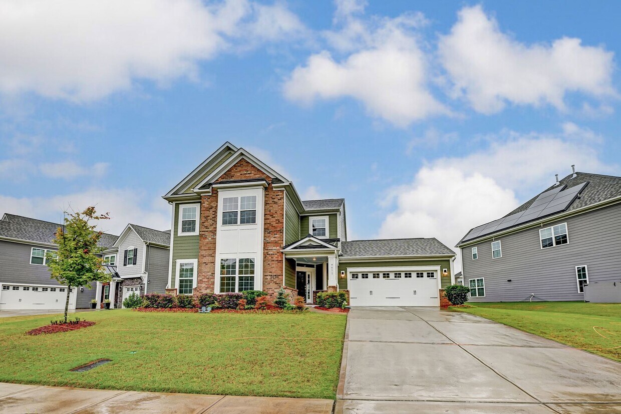 Foto principal - Rare opportunity in Allen Mills !!