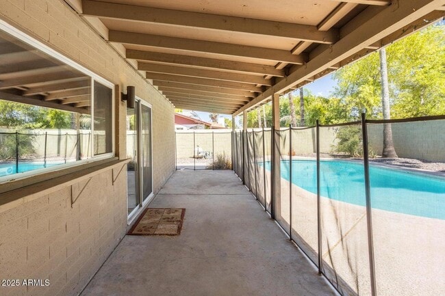 Building Photo - 4077 E Cholla St