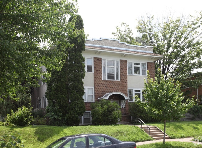 Building Photo - 3217 14th Ave S