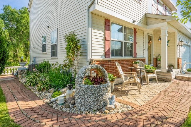 Building Photo - 1554 Fox Sedge Trail