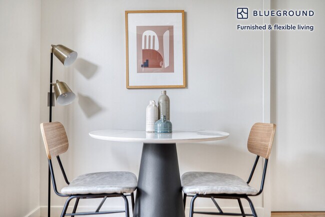 Foto del edificio - 1285 Sutter St