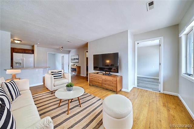 Foto del edificio - 318 Maplewood Dr