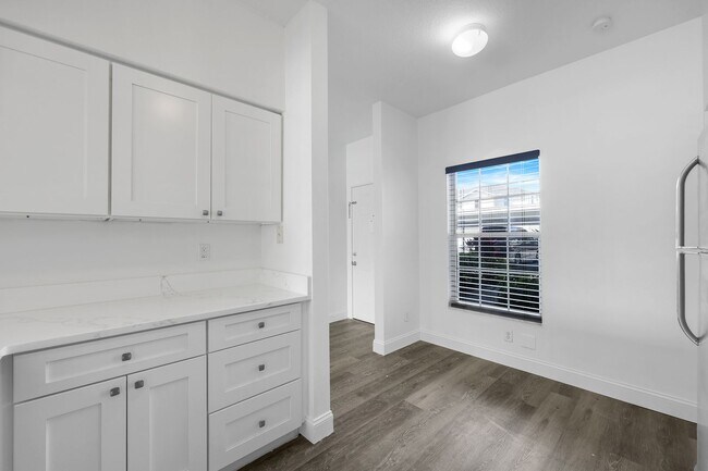 Foto del edificio - 3250 Cypress Glen Way