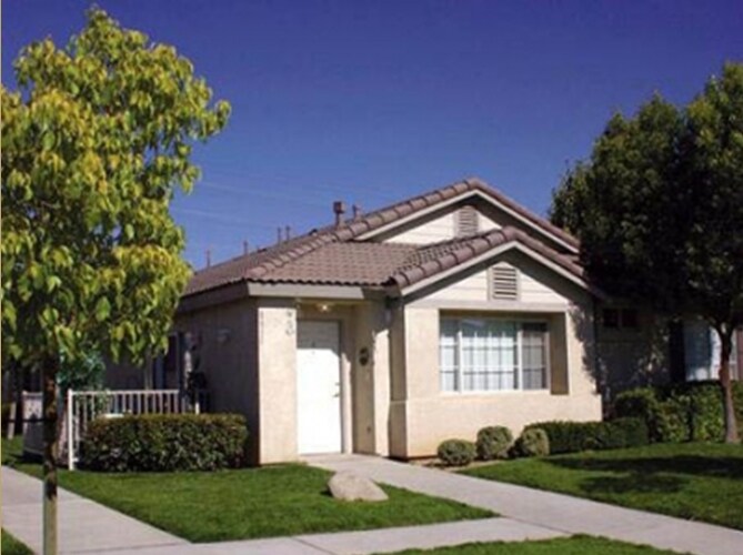 Foto principal - Pebble Creek Apartments