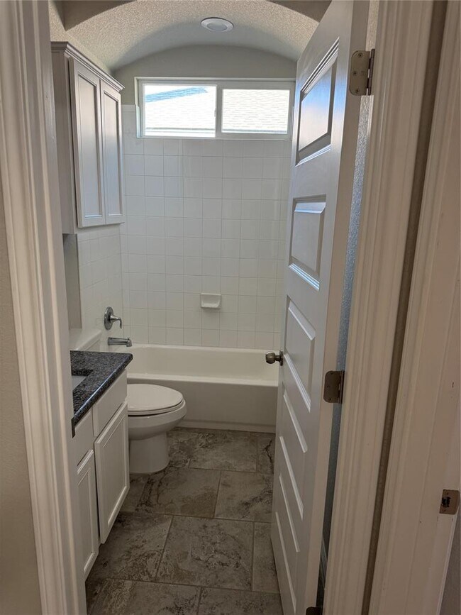 Building Photo - 204 Wilderness Trail
