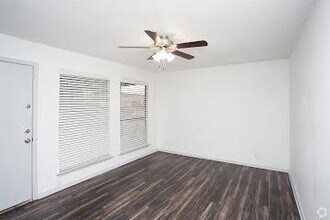 Building Photo - 8033 Gessner Dr