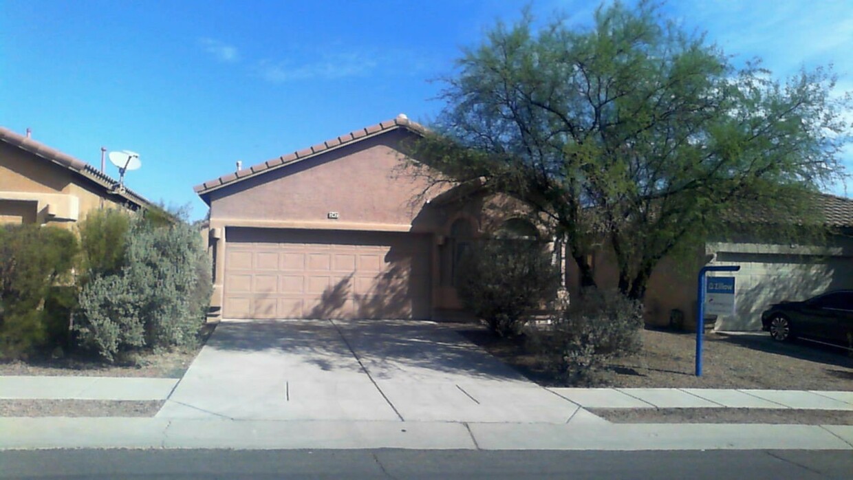 Unfurnished 4 bedroom home Rancho Sahuarita - Unfurnished 4 bedroom home  Rancho Sahuarita