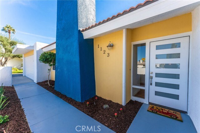 Building Photo - 1123 El Cid