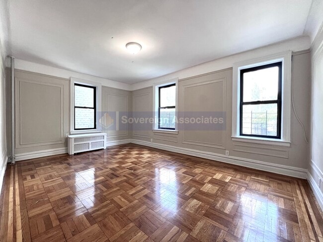 Building Photo - 850 West 176th Street