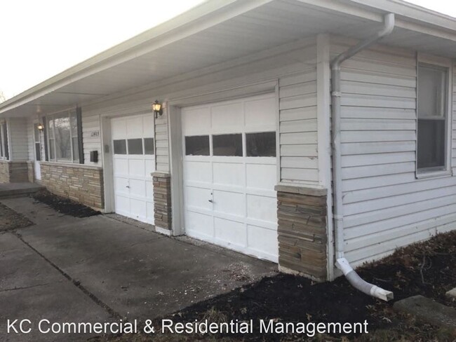 Building Photo - 3 br, 1.5 bath House - 12409 E. 53rd Street