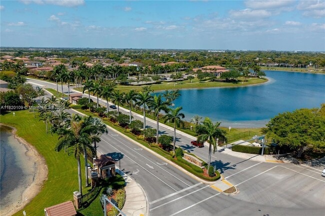 Foto del edificio - 9369 SW 224th Terrace