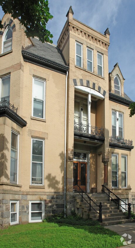 Foto del edificio - 25 Lafayette Ave