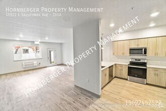 Building Photo - 15922 E Valleyway Ave