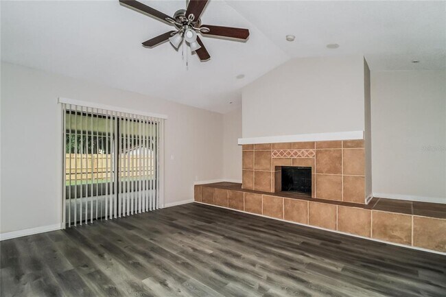 Building Photo - 5312 Sun Valley Ct