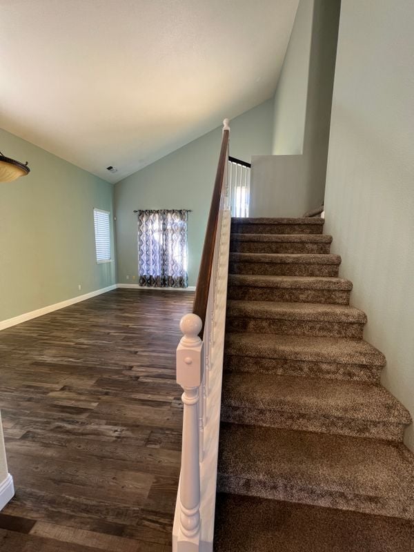 Foto del edificio - 4216 Heritage Ct