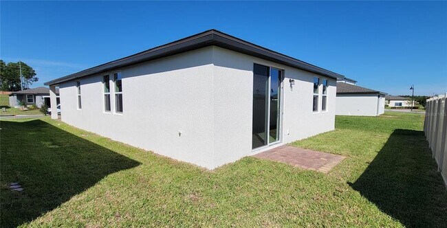 Building Photo - 3247 Bella Vista Dr