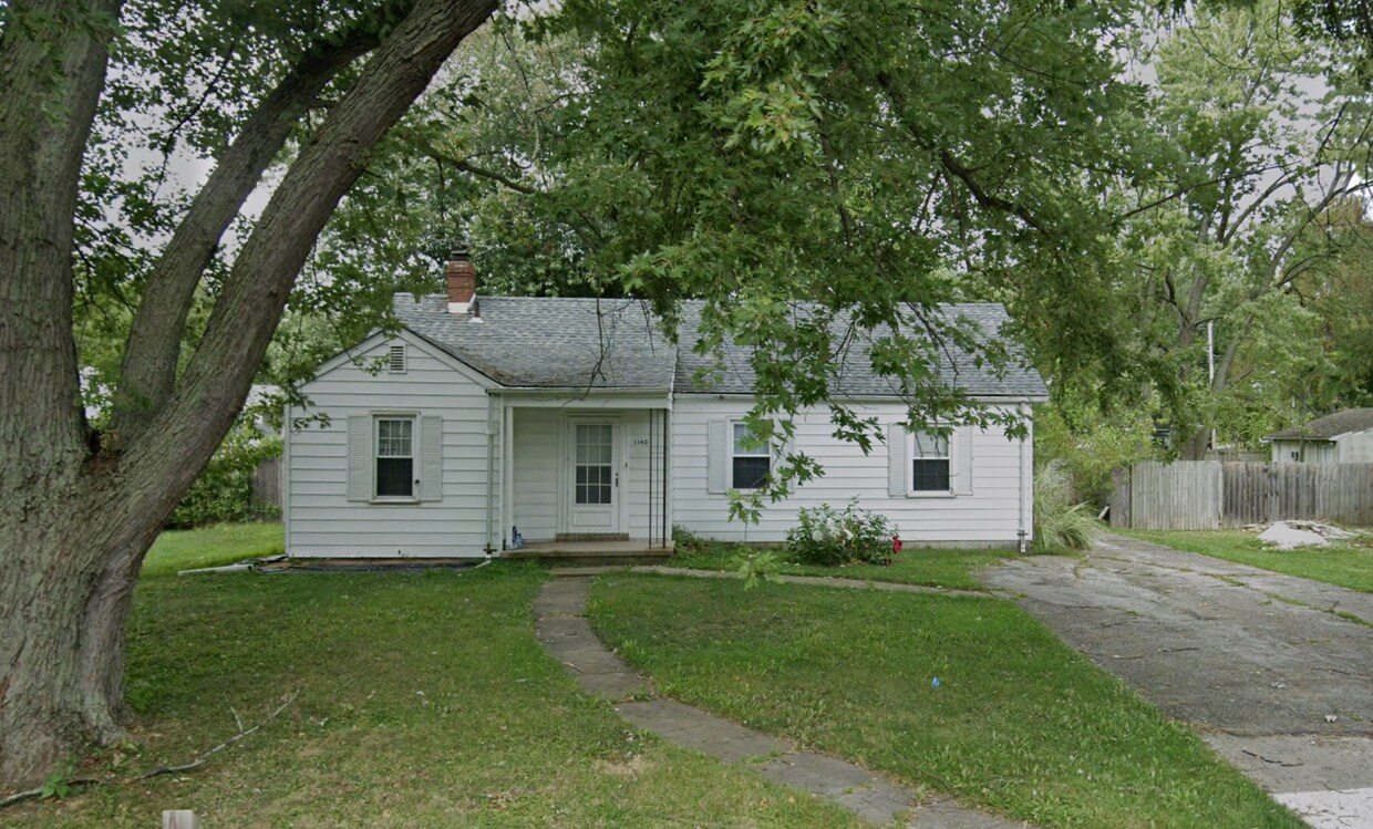1140 W 62nd Ave, Merrillville, IN 46410 House Rental in Merrillville