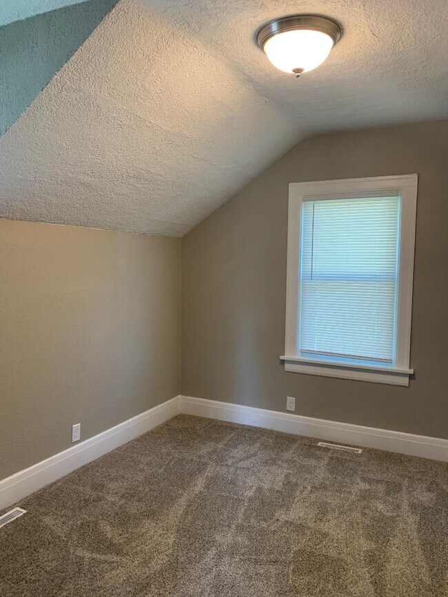 Foto del edificio - 1502 Sugar Grove Ave