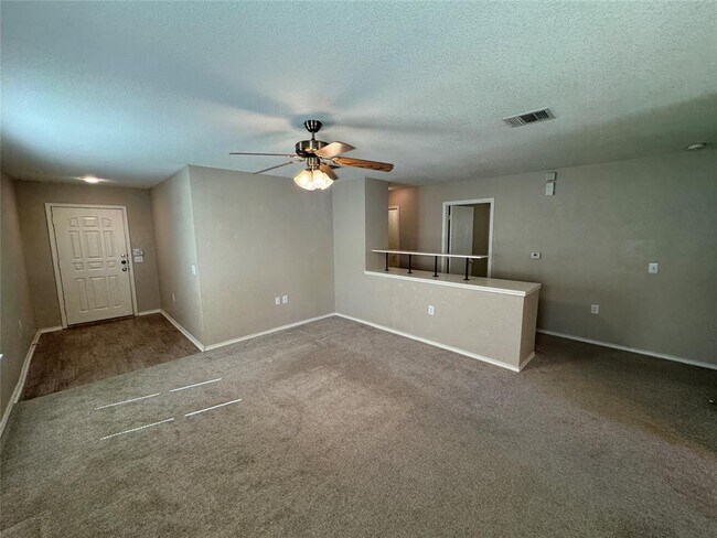 Foto del edificio - 5605 Apple Orchard Ln