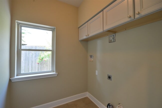 Building Photo - 4510 Elmstone Ct