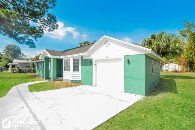 Foto del edificio - 4270 Capron Rd, Titusville, FL 32780