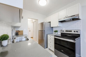 Building Photo - Simcoe