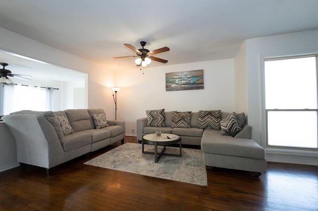 Foto del edificio - 7816 Mary Frances Ln