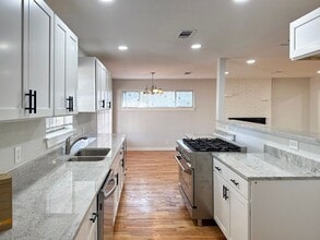 Building Photo - 51231 Irvin Rd