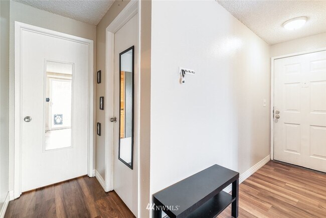 Foto del edificio - 7336 S Wilkeson St