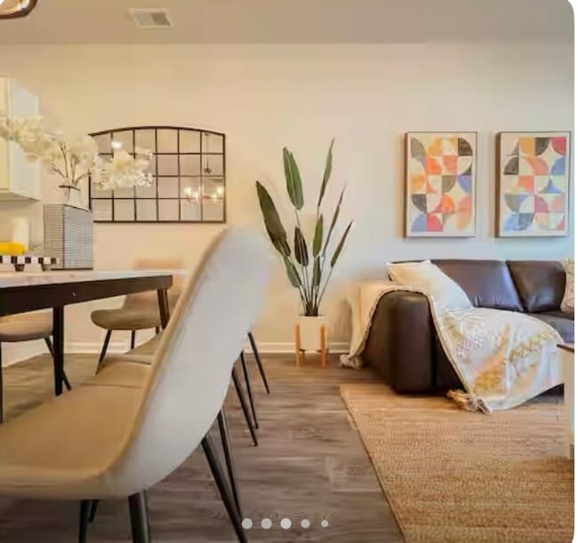 Photo - 2067 Victory Wy Townhome