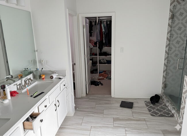 Photo - 4795 Bellehurst Ln House