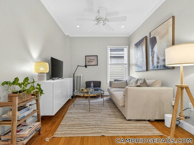Foto del edificio - 1576 Cambridge St