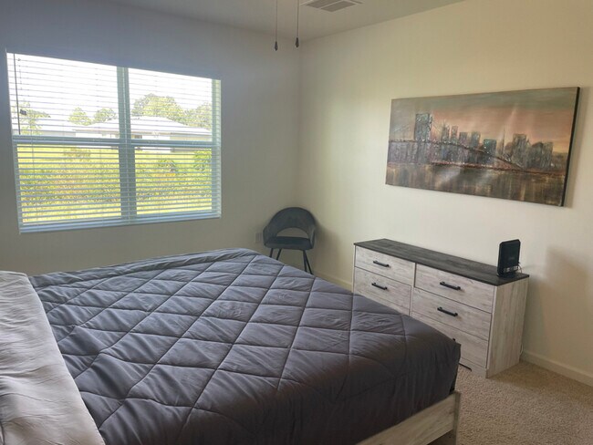 Foto del edificio - 3115 Marshall Dr