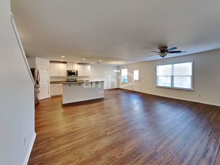 Foto del edificio - 537 Rock Island Way