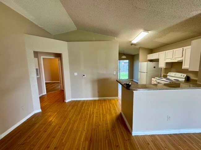 Foto del edificio - 4630 Croker Ridge Rd