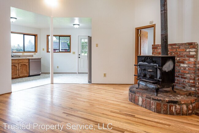 Foto del edificio - 4 br, 2.5 bath House - 89661 Game Farm Rd.
