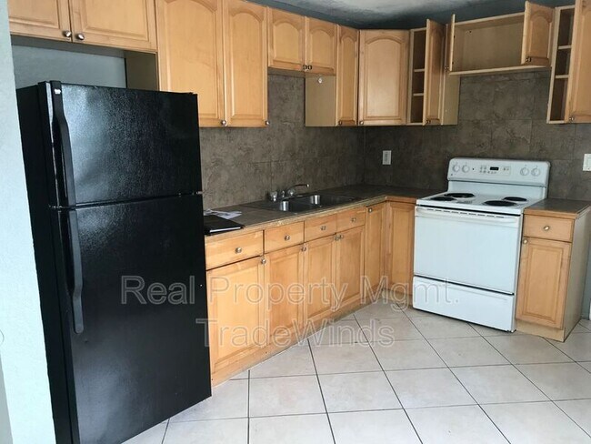 Foto del edificio - 4048 3rd Ave S
