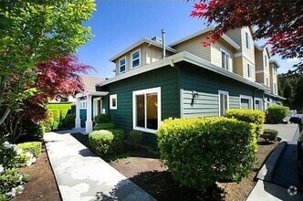 Building Photo - 9045 161st Pl NE