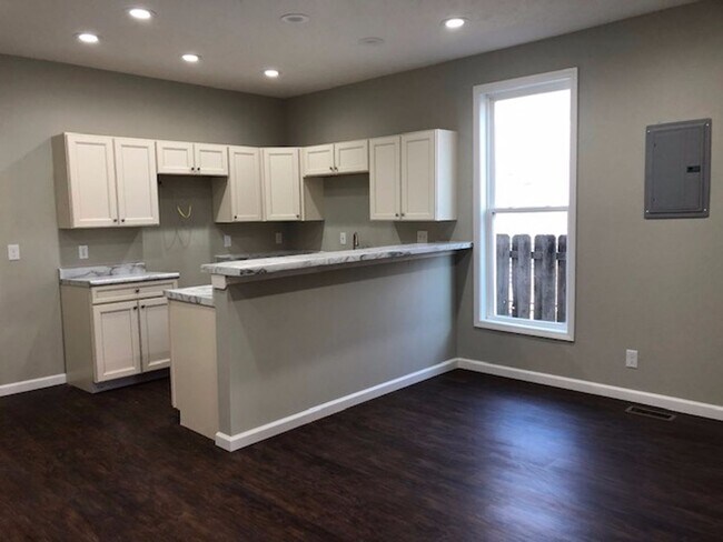 Foto del edificio - 612-616 South 10th Street